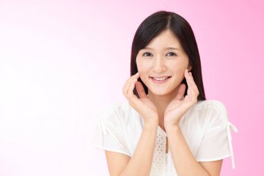 Rahat, güzel genç bayan..