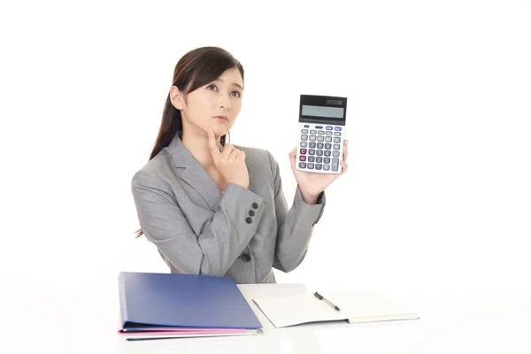 Mulher Negócios Asiática Inebriante Com Uma Calculadora — Fotografia de Stock