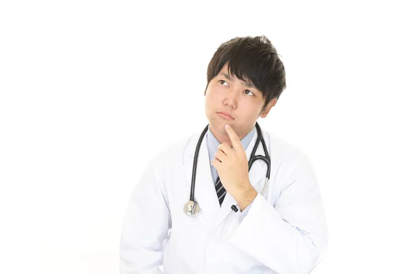 Preoccupato Asiatico Medico Isolato Sfondo Bianco — Foto Stock