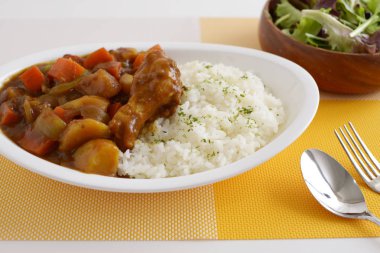 Lezzetli köri ve pilav