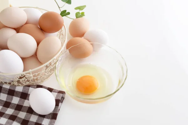 Kyckling Ägg Matbordet — Stockfoto