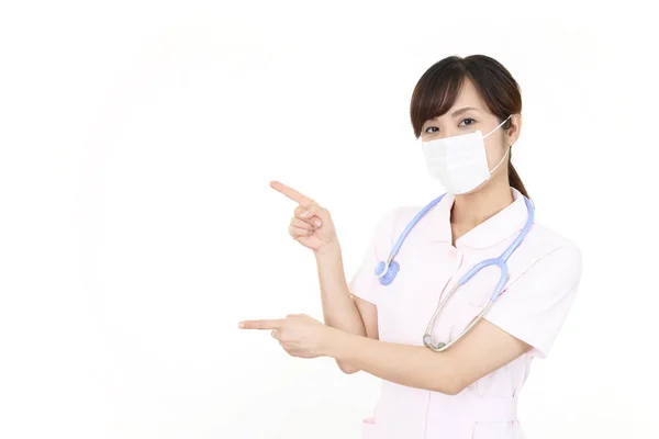 Enfermeira Apontando Com Dedos — Fotografia de Stock