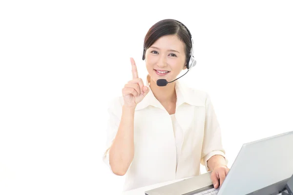 Operatore Call Center Sorridente — Foto Stock