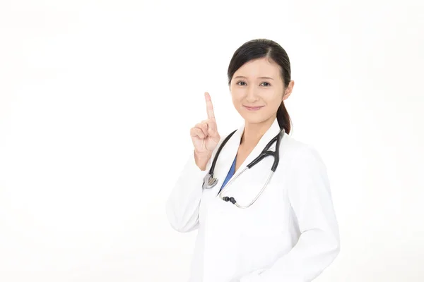 Sorrindo Asiático Médico — Fotografia de Stock