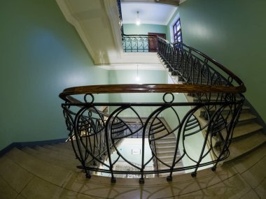Moskova, Rusya - 27 Nisan 2017: İç dekoratif merdiven Metropol hotel, Moscow, Rusya üzerinde 27 Nisan 2017. Otel 1899-1907 Art Nouveau tarzında inşa edilmiştir