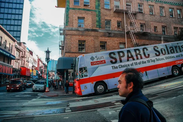 SAN FRANCISCO, CA, US - SEPT 21, 2010: Bus for attendees of Oracle OpenWorld JavaOne conference transportation at downtown street in San Francisco on Sept 21, 2010 — Stock Photo, Image