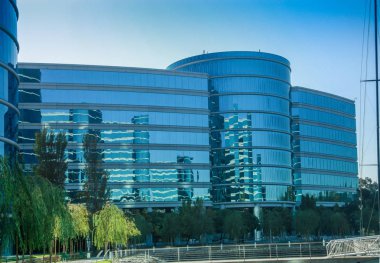Redwood city, ca, Amerika Birleşik Devletleri - Eylül 24, 2008: oracle genel merkezi bulunan redwood city, ca, ABD üzerinde Eylül 24, 2008. Oracle çokuluslu bir donanım ve yazılım teknolojisi corporation mı