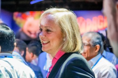 Las Vegas, Nv - 5 Haziran 2012: Hp Başkan ve Yönetim Kurulu Başkanı Meg Whitman ile görüşmelerde Hp keşfetmek 2012 konferans katılımcı 5 Haziran 2012 Las Vegas, NV