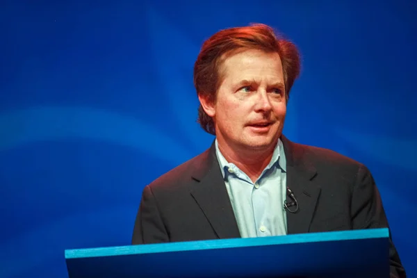ORLANDO, FLORIDA - JANUARY 16, 2012: Actor Michael J. Fox delivers an address to IBM Lotusphere 2012 conference on January 16, 2012. He tells how social networks help him fight his Parkinson disease — Stock Photo, Image
