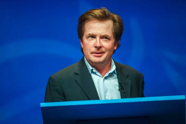 ORLANDO, FLORIDA - JANUARY 16, 2012: Actor Michael J. Fox delivers an address to IBM Lotusphere 2012 conference on January 16, 2012. He tells how social networks help him fight his Parkinson disease — Stock Photo, Image