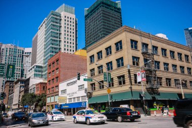 SAN FRANCISCO, ABD - SEPT 22, 2013: Adolph Gasser kamera mağazası, görüntüleme merkezi ve fotoğraf kiralama evi, 1950 'den bu yana ABD' nin San Francisco şehrinde 22 Eylül 2013 'te faaliyete geçmiştir.
