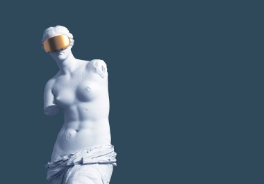 Mavi Arkaplanda Altın Sanal Gerçeklik Gözlüklü 3D Afrodit. Sanat ve Sanal Gerçeklik kavramı.