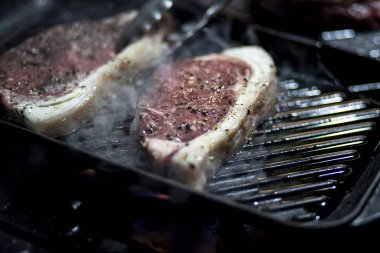 Kırmızı Et Hazırlama. 