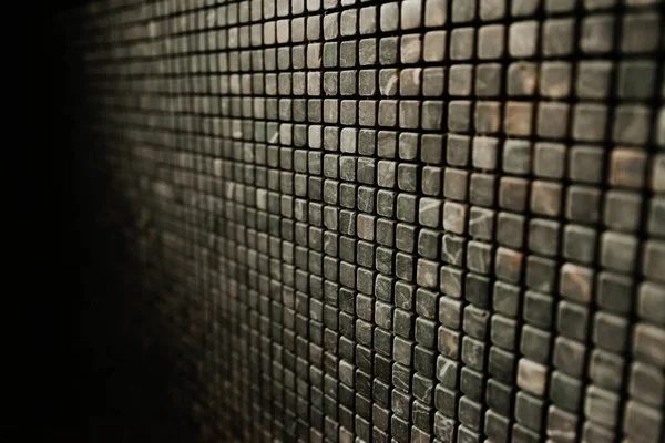 バスルームのタイルモザイク ヴィンテージモザイクタイルのテクスチャの背景 グレーと黒のモザイクの壁のテクスチャと背景 — ストック写真