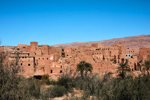Marockanska kasbah i Atlasbergen, Marocko, Afrika — Stockfoto