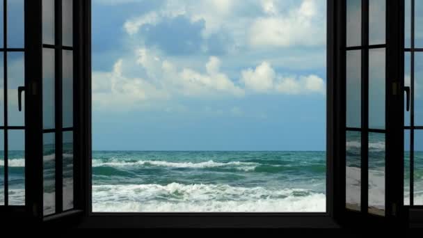 大海和海浪上酒店窗户的动画画面 周末旅行 温泉放松 — 图库视频影像
