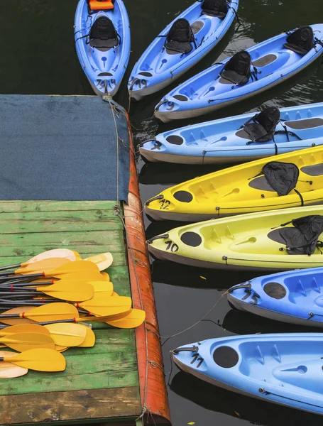 Kayaks for rent — Stock Photo, Image