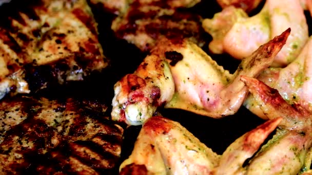 Baking fresh meat on grill — Stock Video