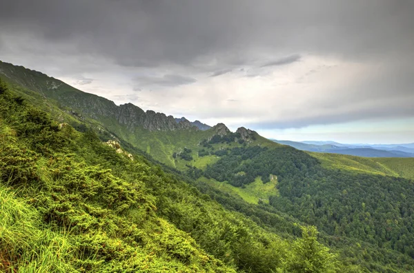 Bela paisagem montanhosa — Fotografia de Stock