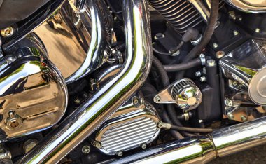 parlak motosiklet motoru