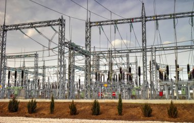 Yüksek gerilim Şalt