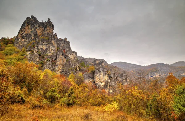 Bela paisagem na montanha — Fotografia de Stock