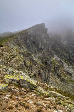 Yüksek dağ güzel manzara