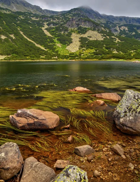 Pemandangan Indah Dengan Danau Gunung — Stok Foto