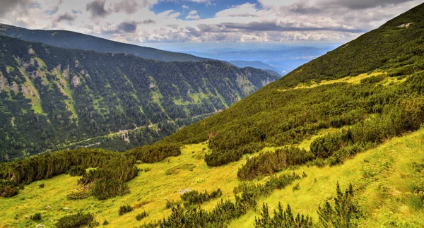 Vackert Landskap Det Höga Berget — Stockfoto