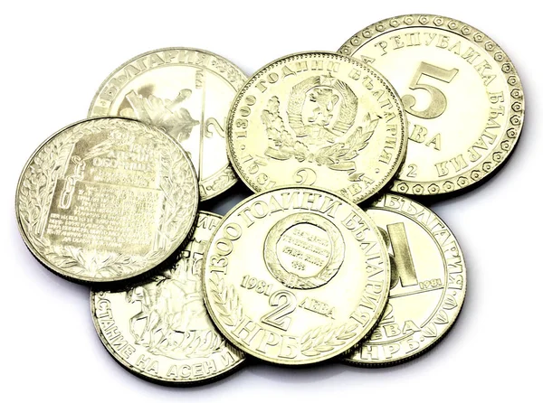 Una Pila Monedas Aniversario República Bulgaria Aisladas Sobre Fondo Blanco —  Fotos de Stock