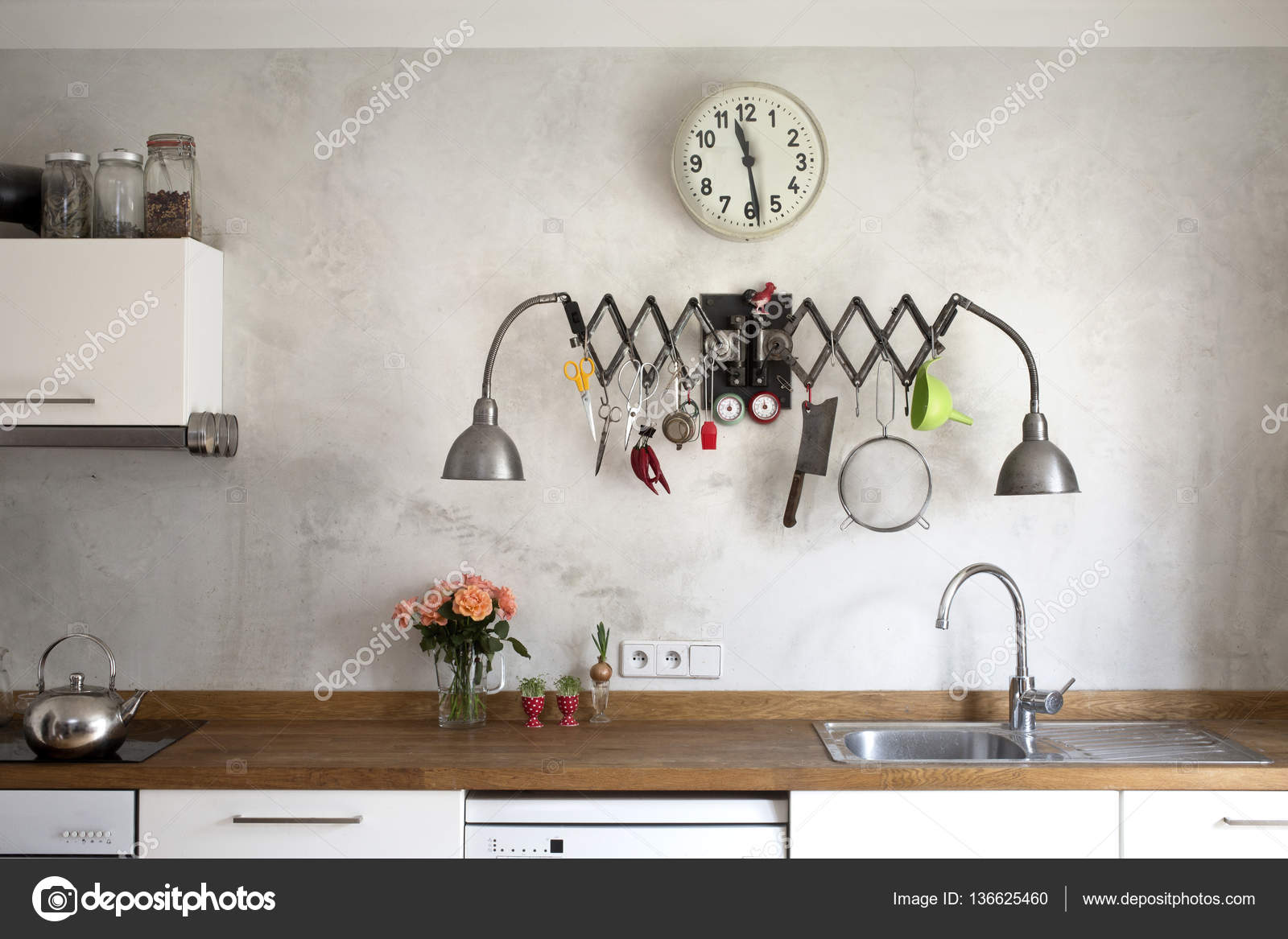 Nova Cozinha No Estilo Industrial Stock Photo Habrda 136625460 Nova Cozinha No Estilo Industrial Stock Photo Habrda 136625460