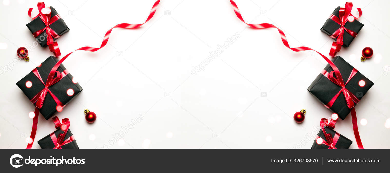 圣诞节的背景 红色圣诞礼物 白色背景上的装饰品 寒假的圣诞礼物 圣诞快乐 节日快乐贺卡 相框 横幅 新年 诺埃尔平躺着 图库照片 C Mvelishchuk
