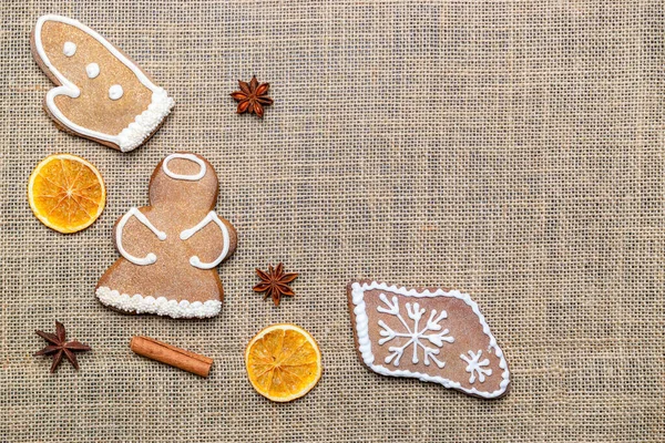 Christmas homemade gingerbread cookies. Celebration cooking Winter concept. New year and christmas postcard or invitation — Stock Photo, Image