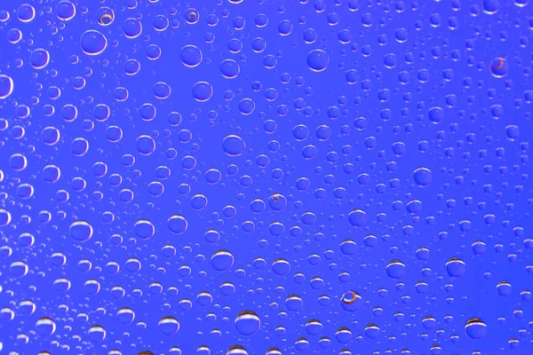 背景を落とせ ガラスの上の湿った水 雨模様の質感 — ストック写真