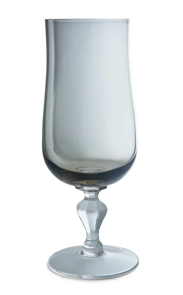 Vidrio de cristal vacío para vino o champán aislado sobre fondo blanco con camino de recorte . — Foto de Stock