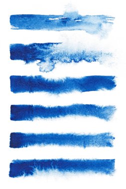 Suluboya. Mavi soyut boyalı mürekkep vuruşları suluboya kağıdı ayarlayın. Mürekkep vuruşlarını. Düz tür fırça darbesi.
