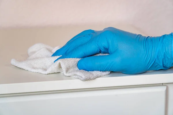 Prevenir Propagación Del Coronavirus Infección Covid Los Guantes Azules Protectores — Foto de Stock