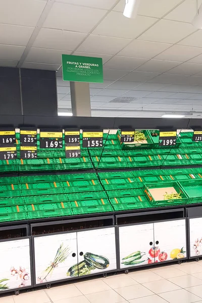 Іспанія Березня 2020 Супермаркеті Залишилося Фруктів Овочів Карантинна Паніка Коронавірусу — стокове фото