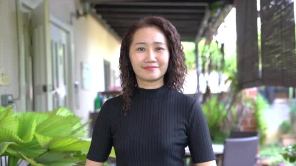 Portrét Asijské Čínské Podnikatelky Usmívá Jistota — Stock video