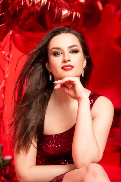 Beautiful Young Woman Red Evening Dress Posing Red Background Big — ストック写真