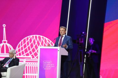 Herman Gref 28 Mayıs 2019 'da Astana, Kazakistan' da Astana Ekonomi Forumu 'nda