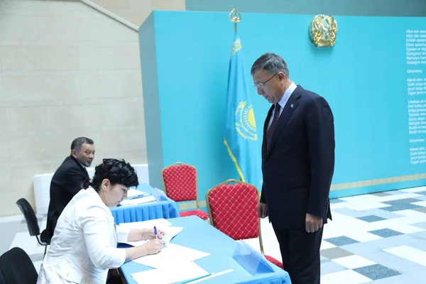 Político Las Elecciones Presidenciales Anticipadas Del Junio 2019 Astana Kazajstán —  Fotos de Stock