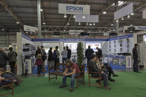 CEE 2016 exhibition of electronics in Kiev, Ukraine. — Stock Photo, Image