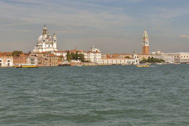 Venedik cityscape, görünümü fron lagün. İtalya.