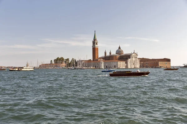 San Giorgio Maggiore ön i Venedig, Italien. — Stockfoto