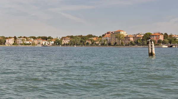 Lido Adası cityscape. Venedik, İtalya. — Stok fotoğraf