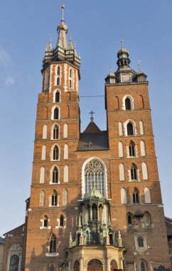St. Mary Gotik kilise cephe, Krakow, Polonya