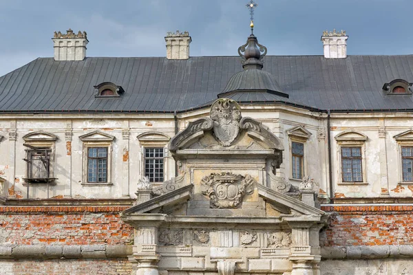 Pidhirtsi kasteel in het westen van Oekraïne. — Stockfoto