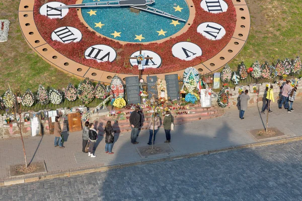 Memorial to people killed during anti-government protests in Kiev, Ukraine. — Stock Photo, Image