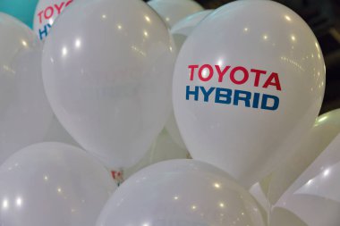 Toyota hibrid araba booth Kiev Plug-in Ukrayna 2017 sergi.